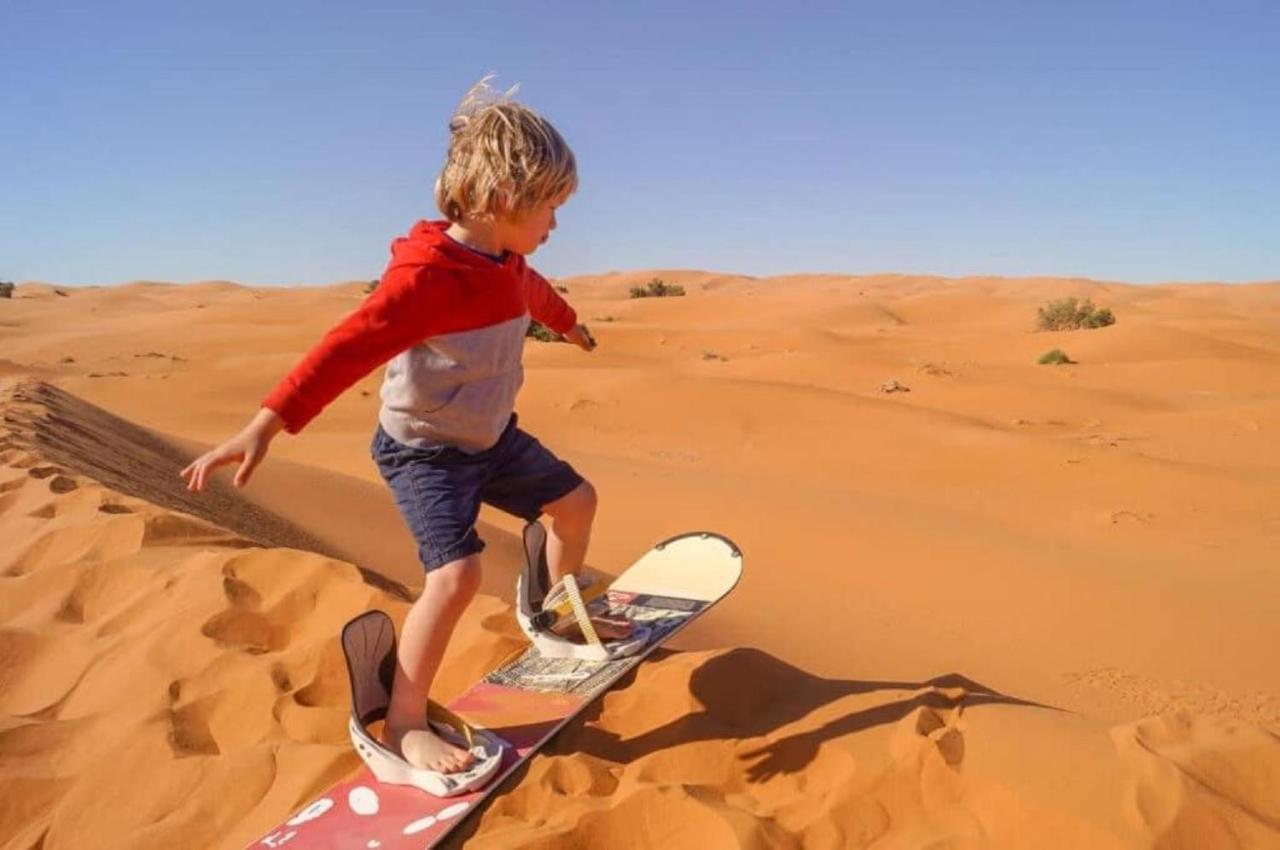 מרזאוגה Akabar Luxury Desert Camp מראה חיצוני תמונה